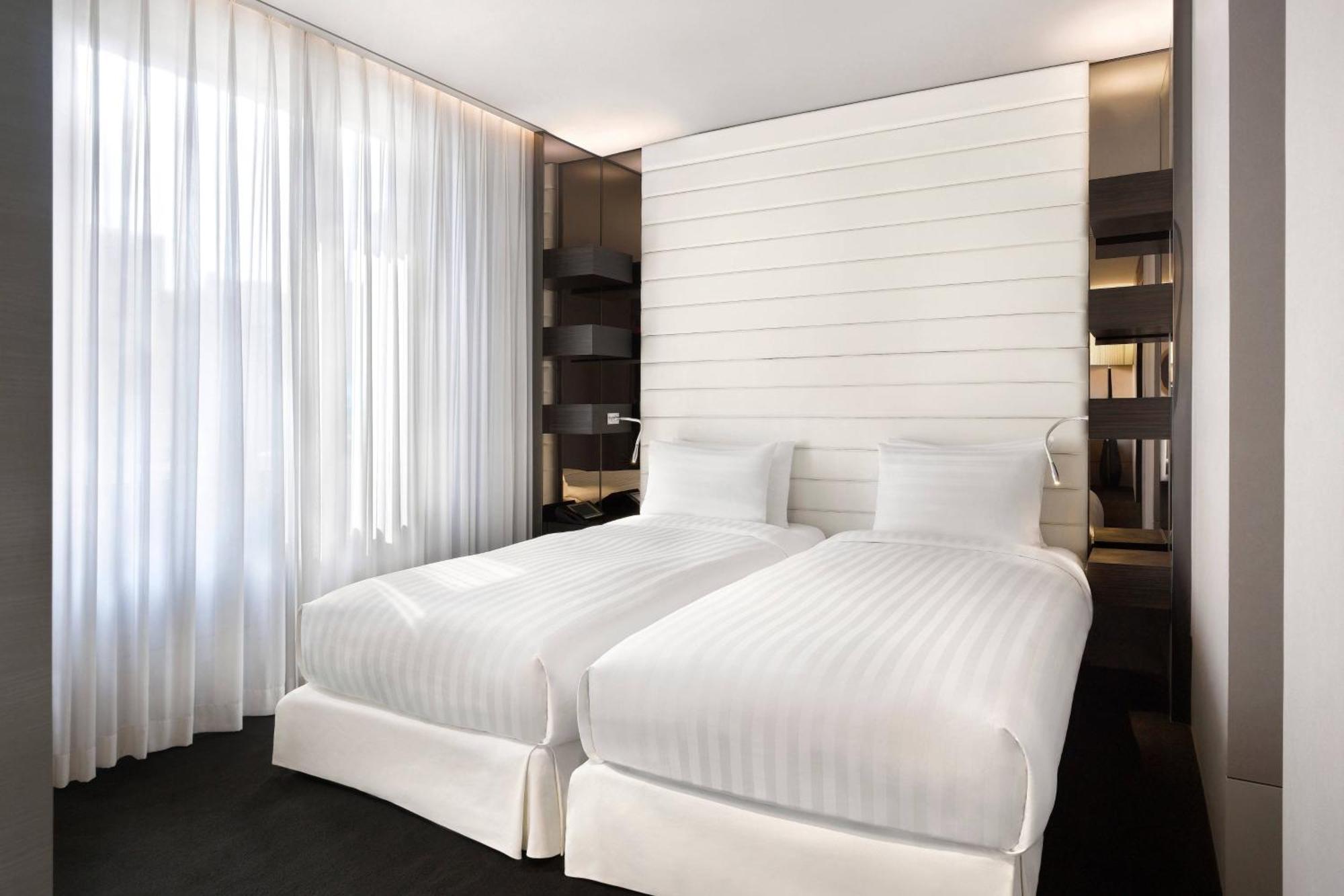 The Plaza Seoul, Autograph Collection Hotel Bagian luar foto